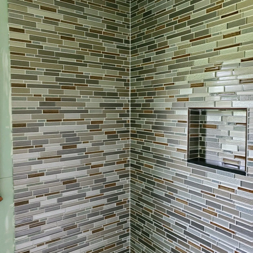 Tiled shower walls by Schaeffer Floor Coverings in Bechtelsville, PA